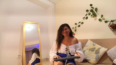 Amelya online show from January 30, 7:37 pm