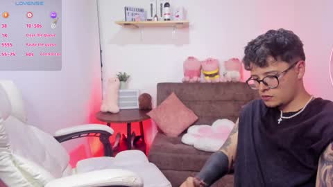 ammy and thyler online show from February 3, 2:36 am