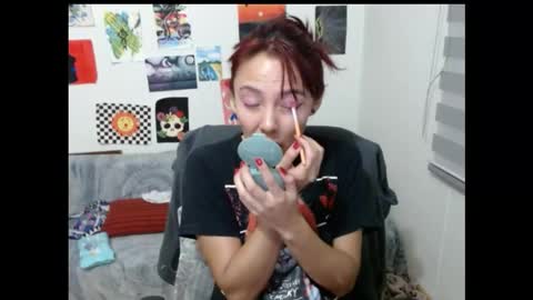 yisel online show from February 11, 3:18 am