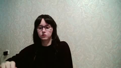 Amomira online show from June 11, 3:37 am