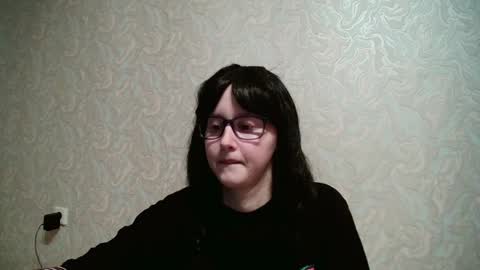 Amomira online show from March 4, 4:30 pm