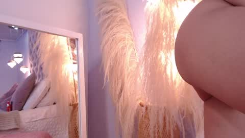 Sophi online show from May 10, 9:04 am