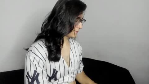 Amoneth online show from December 18, 11:11 pm