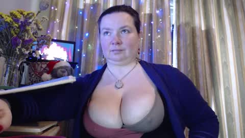 amorelara online show from January 10, 12:21 pm