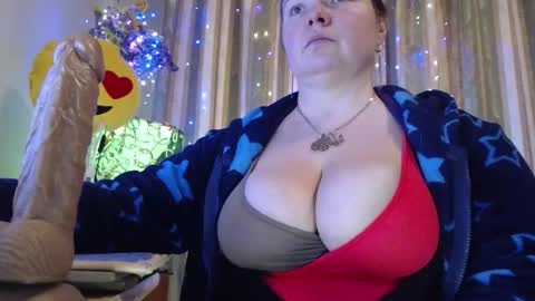 amorelara online show from March 21, 8:19 am