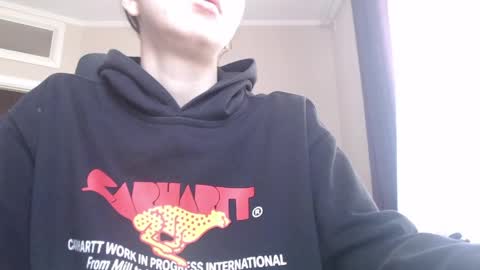 miss unforgettable online show from April 20, 10:07 am