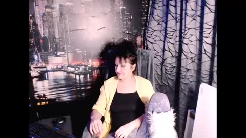 Sarah online show from January 13, 9:44 pm