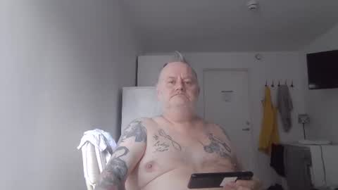 Snapshot of ampheramine chatting on December 20, 10:38 am ampheramine online show from December 20, 10:38 am