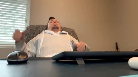 AR online show from February 12, 9:01 pm