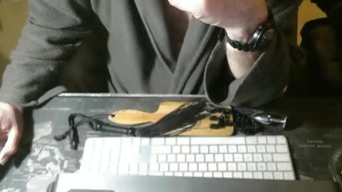 amslave4f online show from April 16, 10:12 pm