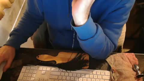 amslave4f online show from February 5, 11:34 am