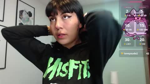 Amy 3 online show from November 25, 4:55 am