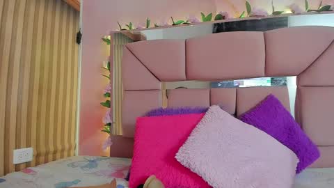 amy__rose__ online show from May 25, 3:01 am