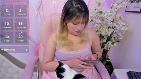 Amy online show from February 25, 6:17 am