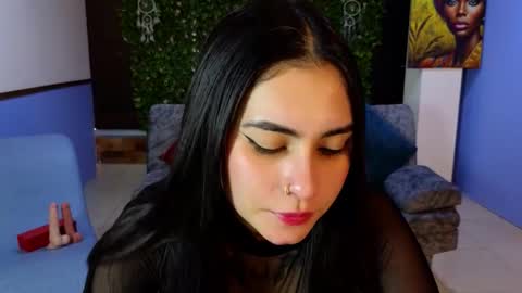 Amy online show from November 20, 7:33 pm