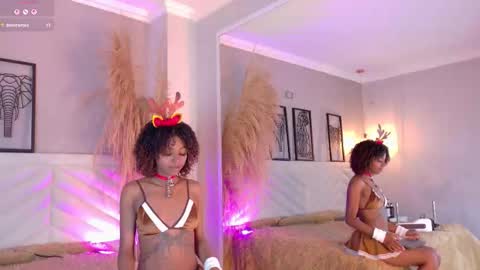 Amy online show from December 5, 8:28 pm