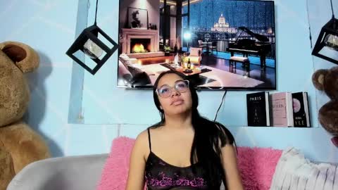 Emy Noa  online show from March 31, 12:44 am