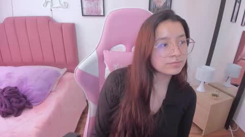 Amy sophia 3 online show from November 26, 2:58 pm