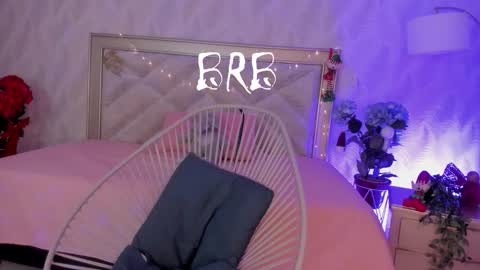 Amely online show from November 29, 5:42 pm