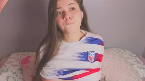  Amy  nickname Kirby online show from March 3, 10:28 pm