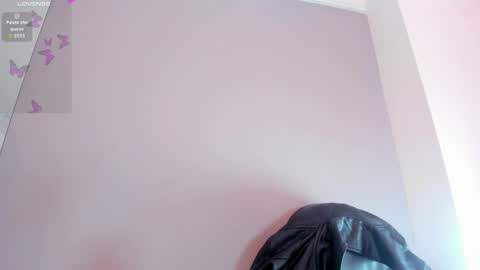 Amy online show from October 24, 9:48 pm