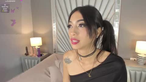 Amy online show from November 15, 9:27 pm