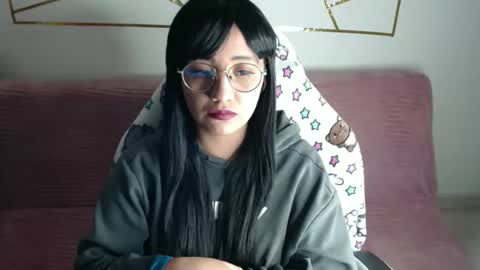 Amy Lee online show from November 10, 4:37 am