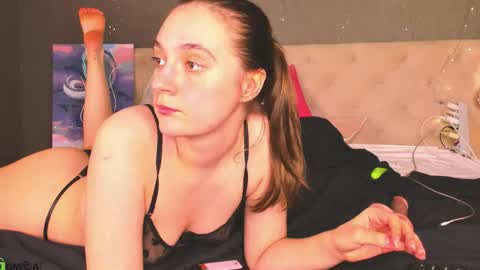 Amy online show from May 31, 4:55 am