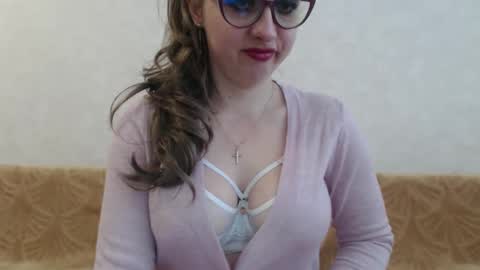 amylove35 online show from March 23, 12:54 pm