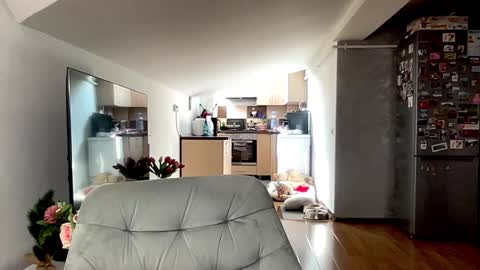 amyroberta92 online show from March 4, 8:00 am