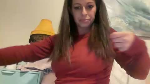 Amy Smilez online show from February 12, 2:15 am