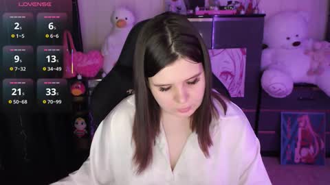 amyvibes online show from March 7, 6:30 pm