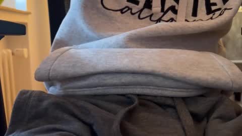 an0nym0us103 online show from November 7, 3:36 pm