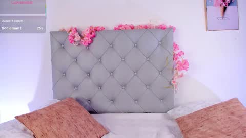 ana_grecco online show from October 27, 9:15 pm