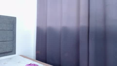 Ana Paula online show from November 26, 3:31 pm