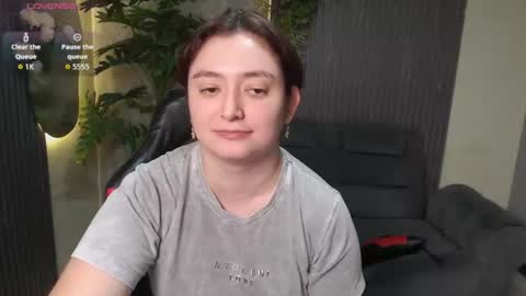 Ana online show from August 4, 6:26 pm