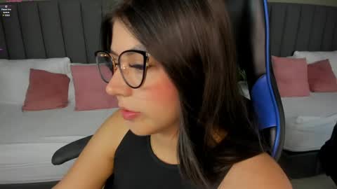 A N A online show from May 21, 4:57 pm
