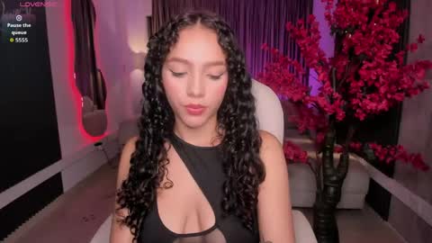 Anahi Curlie online show from April 20, 11:35 am