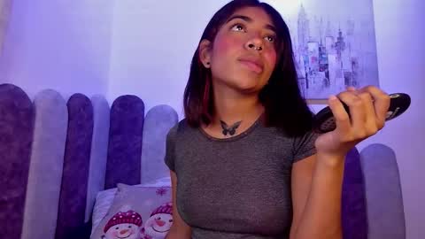 anais_tgn online show from November 25, 12:04 pm