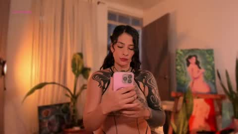 Mariana  online show from May 22, 3:52 pm