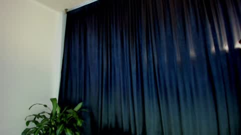 Snapshot of anamarieh chatting on December 2, 8:06 pm Ann online show from December 2, 8:06 pm