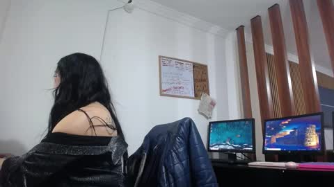 Jennyfer.... but u can say me Anastasia online show from October 11, 6:07 am