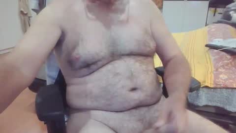 Snapshot of andaman58 chatting on September 17, 1:36 pm andaman58 online show from September 17, 1:36 pm