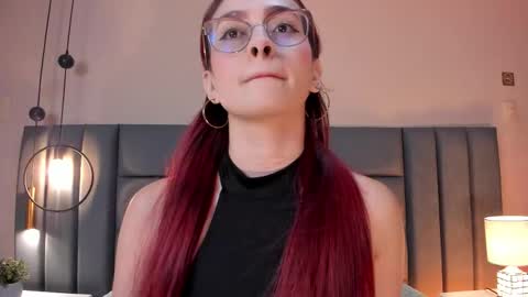 Andra Cyrus online show from February 5, 12:14 am