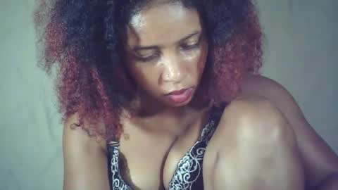 andre415913 online show from February 6, 7:12 am