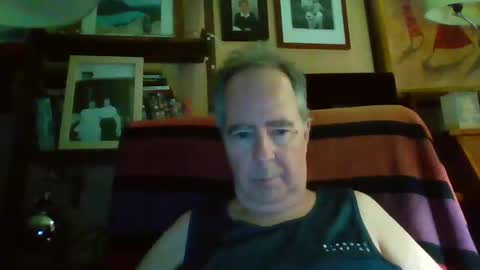 Snapshot of andre6045 chatting on October 26, 9:25 pm andre6045 online show from October 26, 9:25 pm