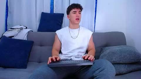 Andre Parker online show from February 4, 11:41 pm