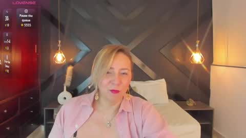 A N D R E online show from May 22, 2:18 am