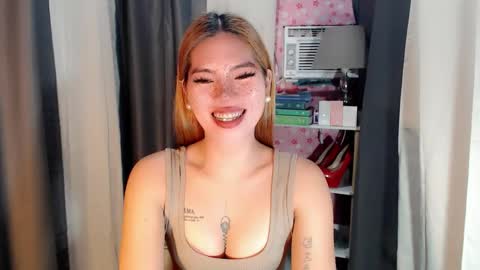 andrea06121998 online show from March 4, 4:37 pm