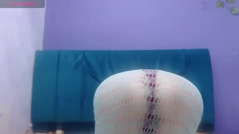 ANDREA LOPEZ online show from February 5, 11:47 am